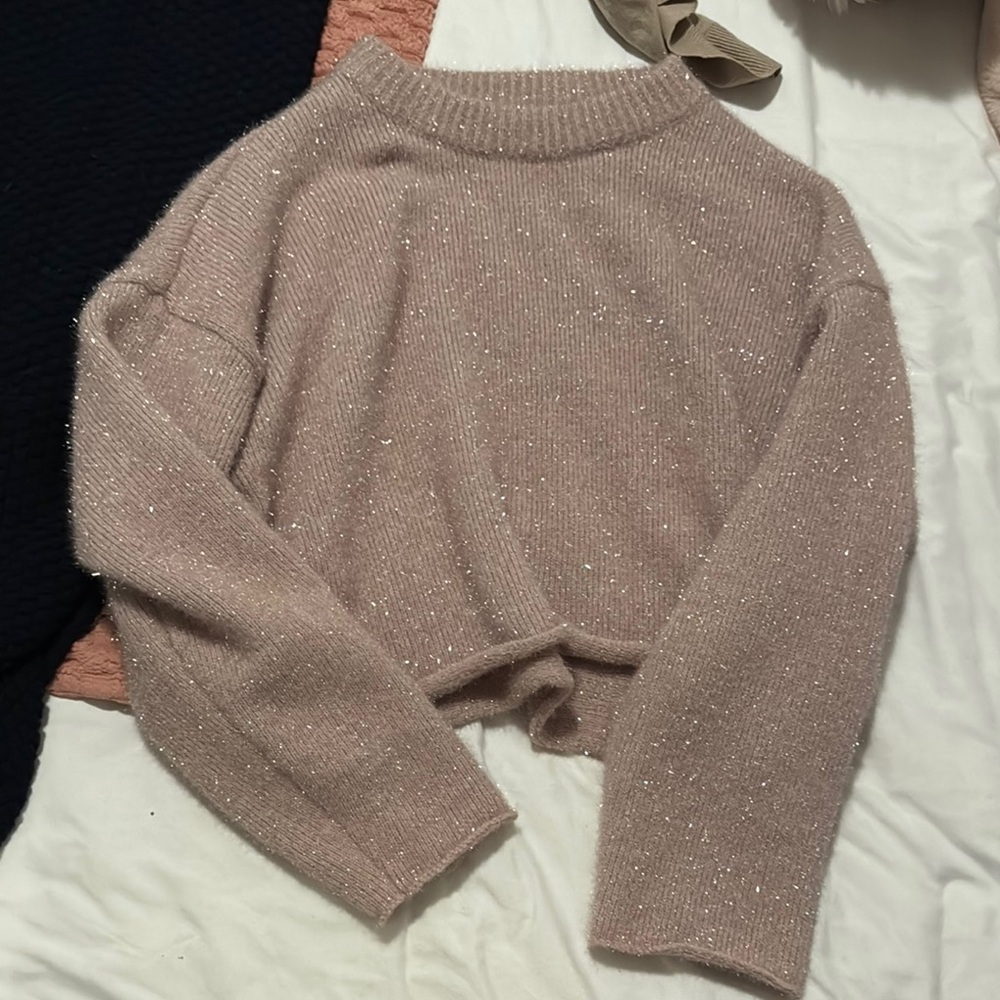 H&M Pink Crew Neck Sweater Soft Knit Minimalist